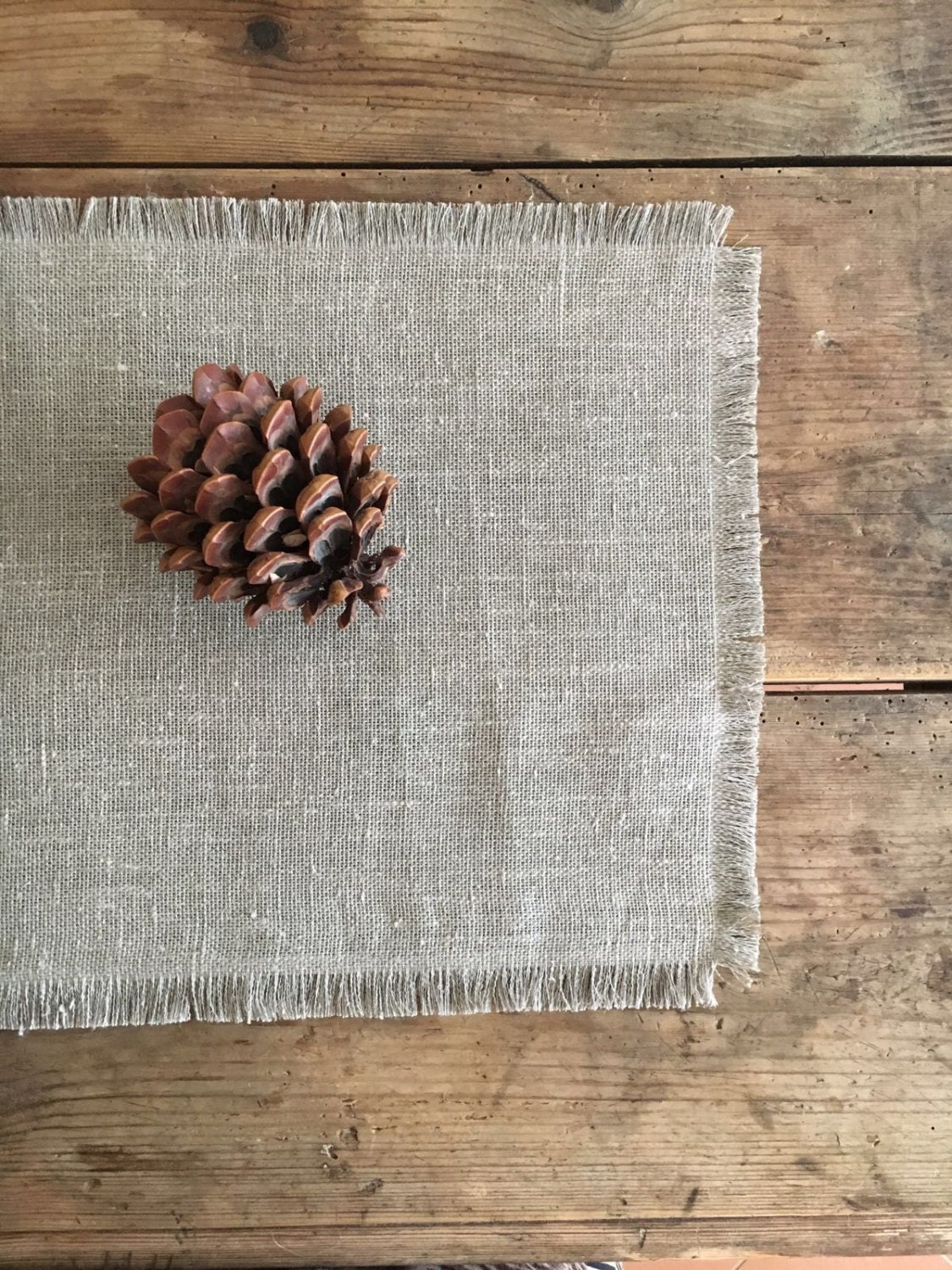 Burlap Placemats with Frayed Edges, set of linen placemats. Natural Placemats, holiday placemats