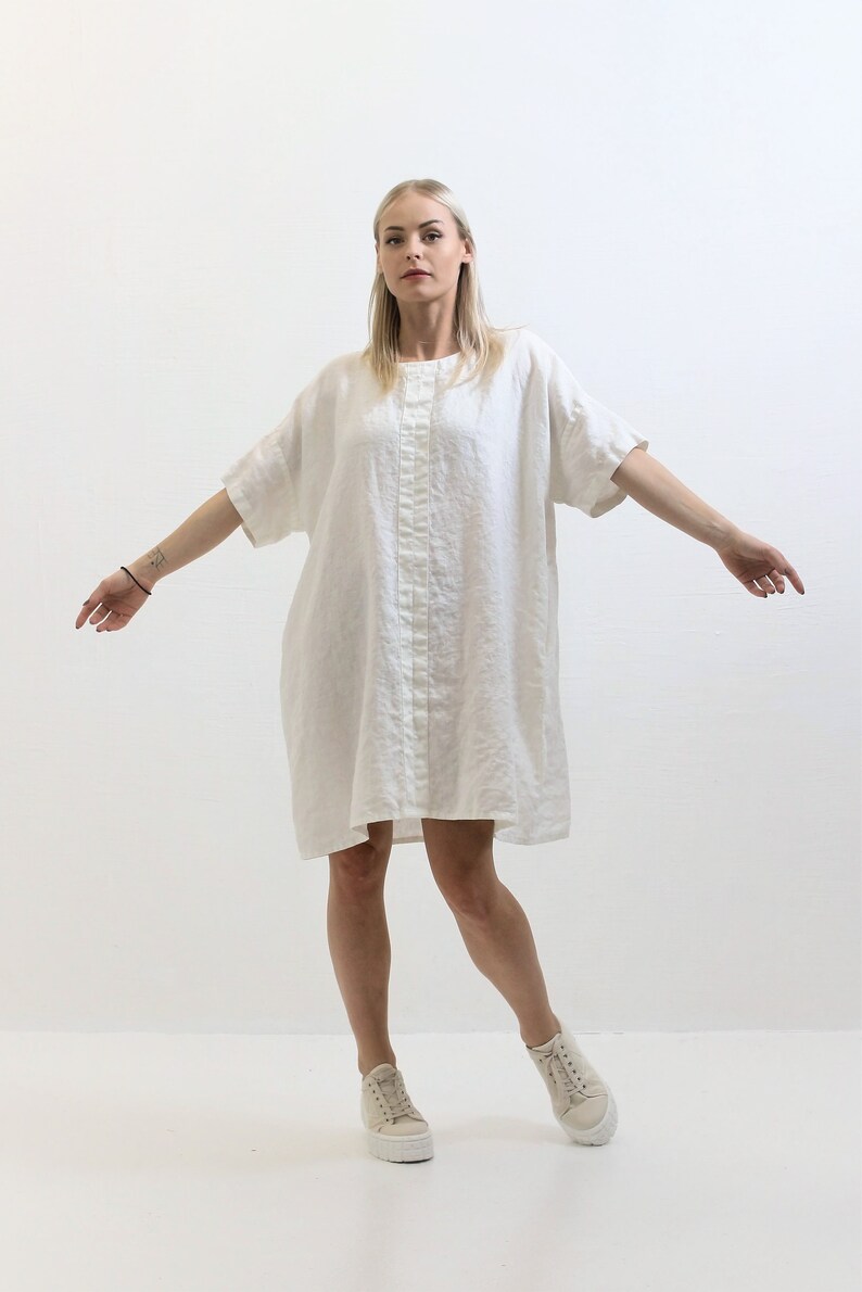 Loose Linen Tunic Dress with Short Sleeves, Linen Tunic for Women, Plus size tunic, Tunic tops, Linen tunic, tunic shirt, Women's Tunic image 4