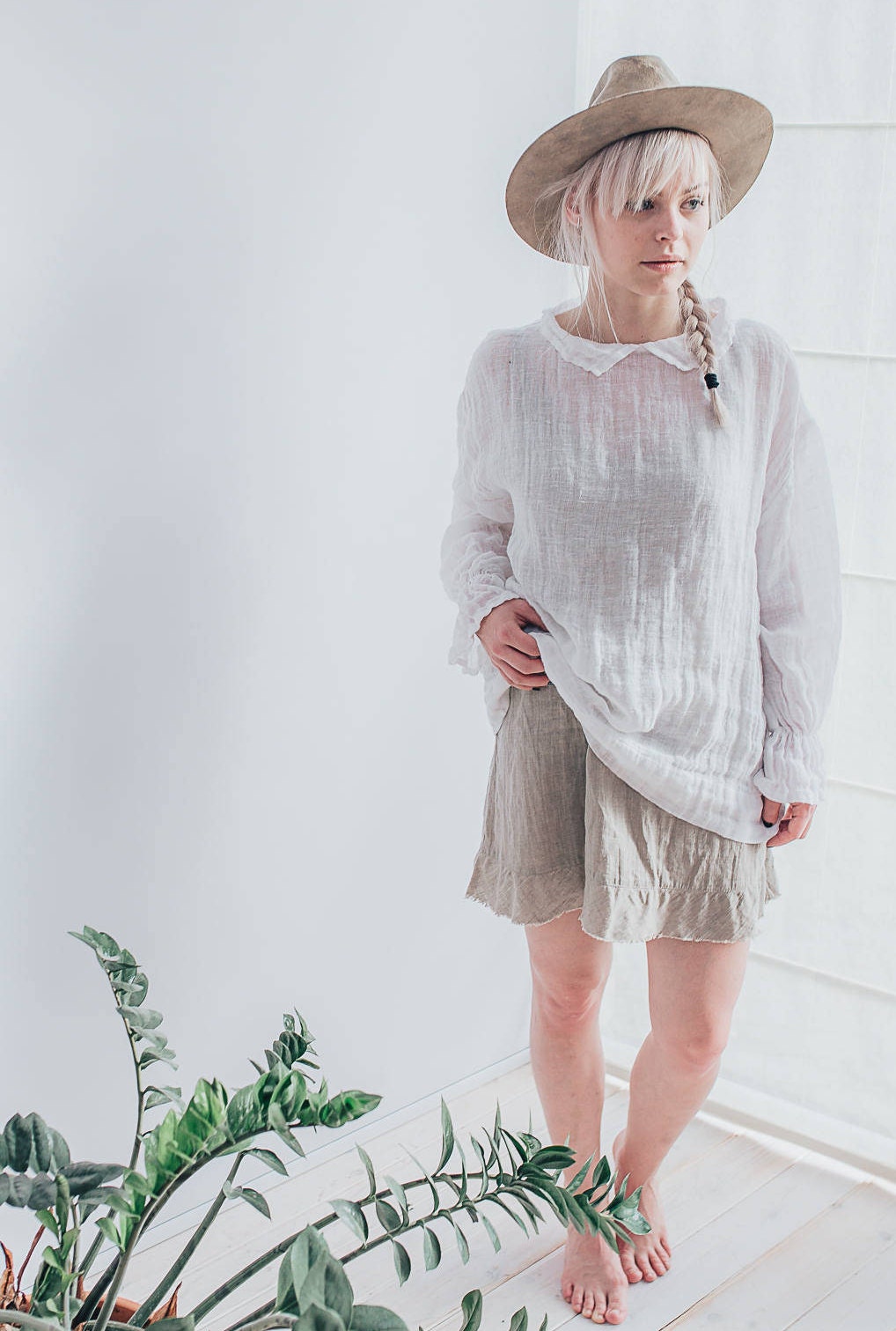 White Linen Gauze Top with Ruffled Cuffs