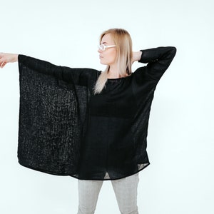 Asymmetric Linen Blouse, Elegant Top, Black Linen blouse, Linen Shirt Women, Plus size top, Black and White Top, Plus size blouse,