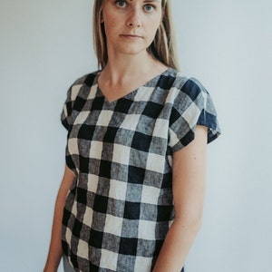 T-shirt en lin avec haut à col en V « Venise », T-shirt en lin, haut en lin, t-shirt à col en V grandes tailles, t-shirt en lin, col en V pour femmes, chemise à col en V grandes tailles