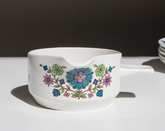 Jessie Tait for Midwinter: Creamer with Blue and Green Floral Pattern 'Country Garden'