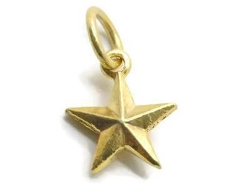 Tiny star charm pendant 14k yellow gold.