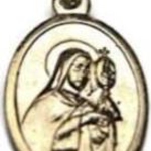 Saint clare 14k yellow gold charm pendant