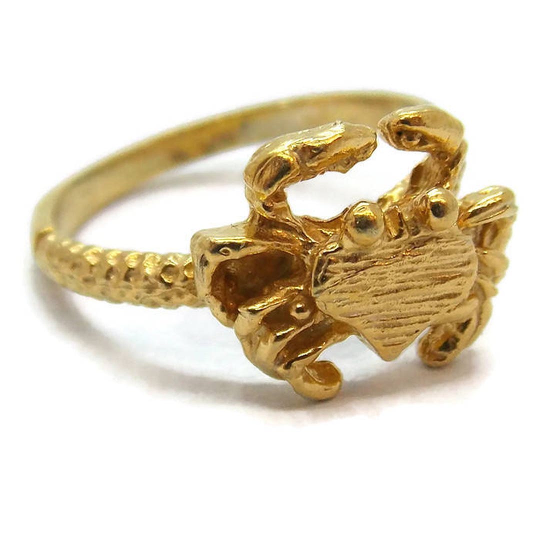 Cancer Zodiac Ring Ladies 14k Solid Yellow Gold. - Etsy