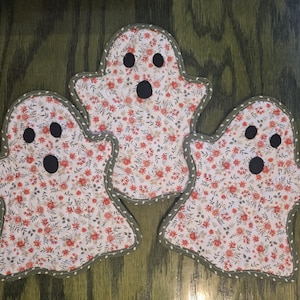 Dessous de plat fantômes