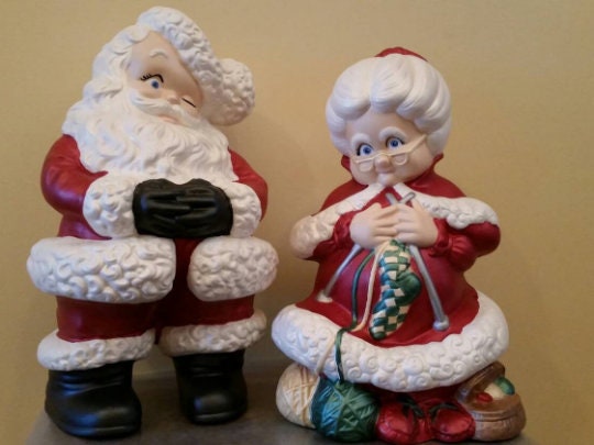 Ready To Paint Ceramic Santa Figurines, Small Santa Statues, Unpainted –  JillsTreasureChest