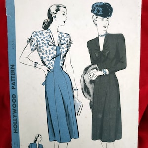 RARE Hollywood 1747 1940s WWII day to evening dress pattern.  Size 14 B 32 CUT