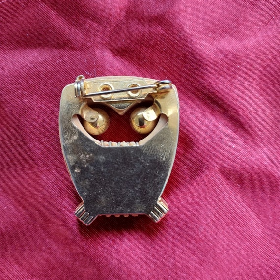 Adorable wood tone lucite owl brooch modernist wi… - image 2