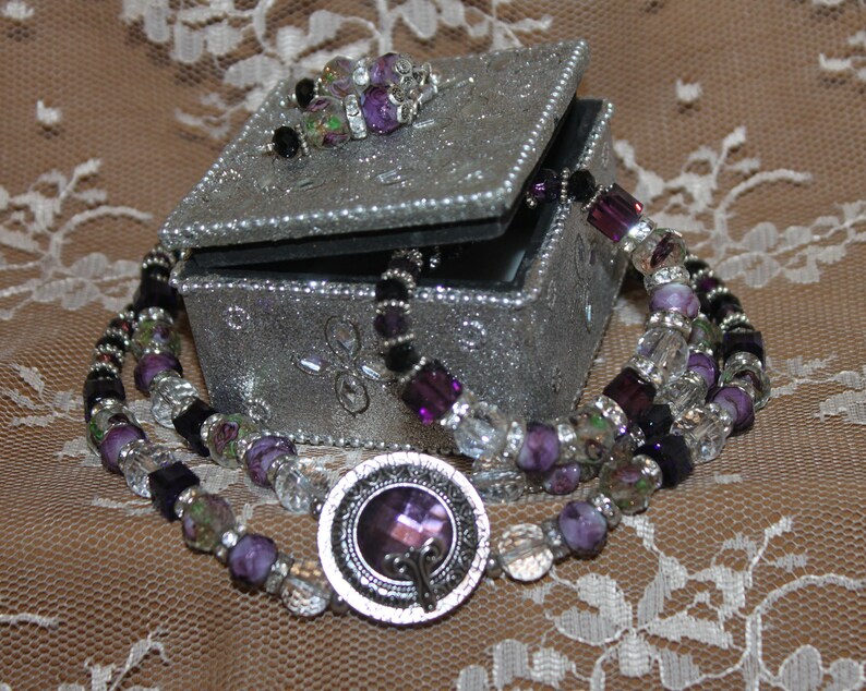 Handmade Purple Choker Style Necklace Set
