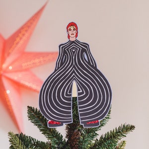 Starman Tree Topper, space oddity, Gift for music fans, alternative decor, Ziggy Stardust, Aladdin Sane image 7