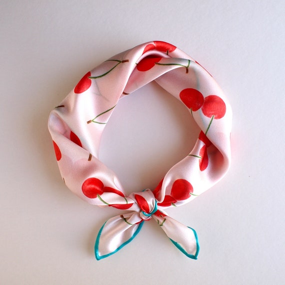 Cherry-Pattern Scarf & Tote Set ノベルティ herlipto SPECIAL NOVELTY 【7th Anniversary Exclusive Set