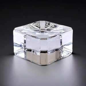 Clear Glass Crystal Ball Cube Stand 1"