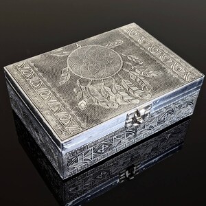 Details about Pentagram Sheesham Wood Hand Carved Jewelry Box Handmade India Chakra Healing Details about Pentagram Sheesham Wood Hand Carved Jewelry Box Handmade India Chakra Healing