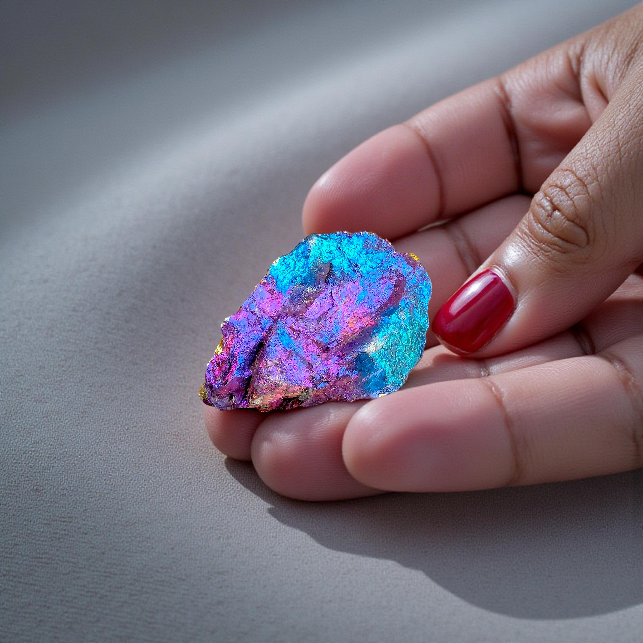 原石の孔雀鉱石結晶標本：虹色に輝く黄銅鉱斑銅鉱 - Etsy 日本