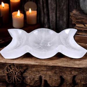 Dreibettzimmer Mond Selenit Schüssel 7,5 Zoll handgemachte natürliche Kristallschale Wohnkultur Ladestation