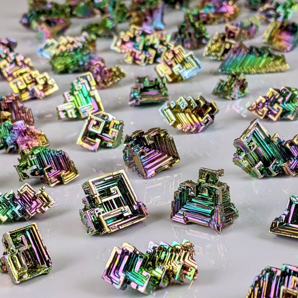 Bismuth (30 Pcs) Crystals Rainbow Wire Wrapping Minerals Rocks Lab Grown - Jewelry Size