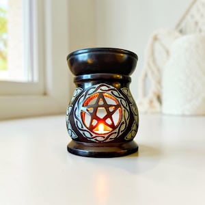 Black Soapstone Pentacle Oil Burner • Hand‑Carved Aroma Diffuser • Witchy Home Decor • Tealight Included
