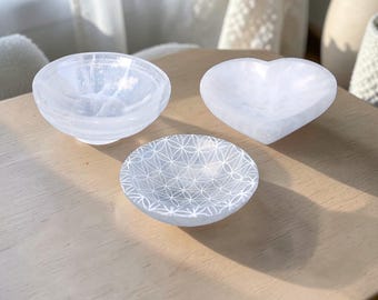 White Selenite Crystal Charging Bowl – Curvy, Heart, Flower of Life Altar Decor
