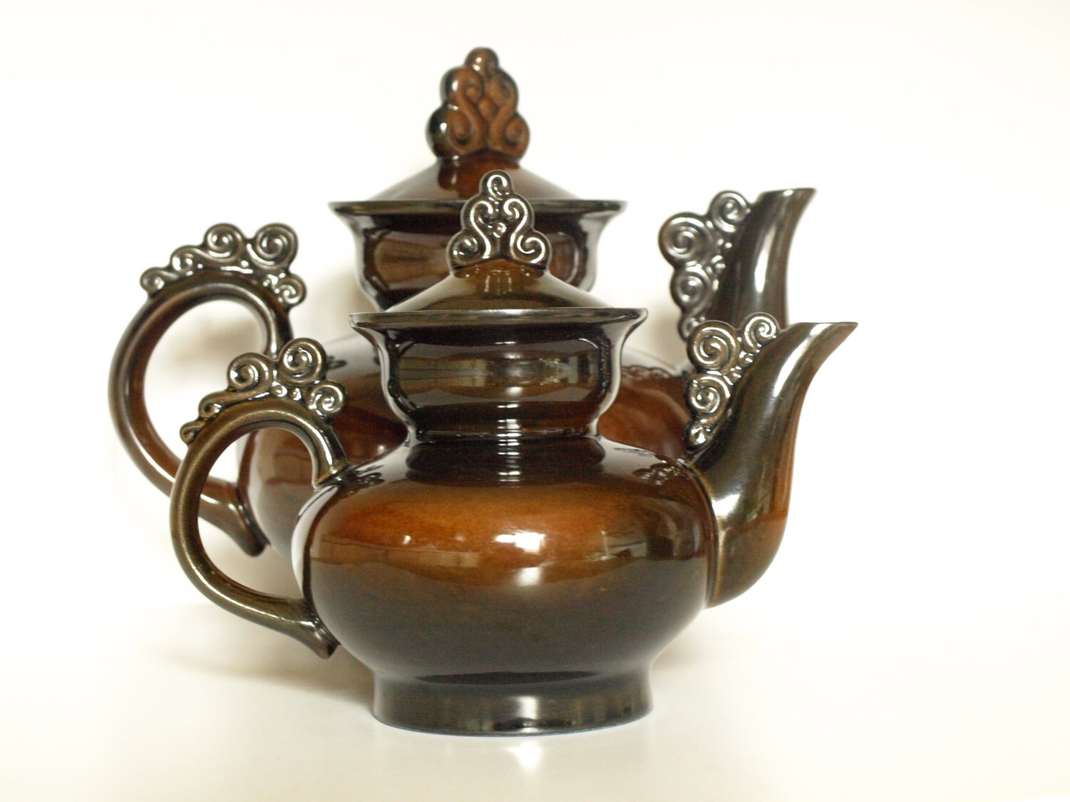 Ceramic teapots Gifts for tea lovers Tea sets Housewarming