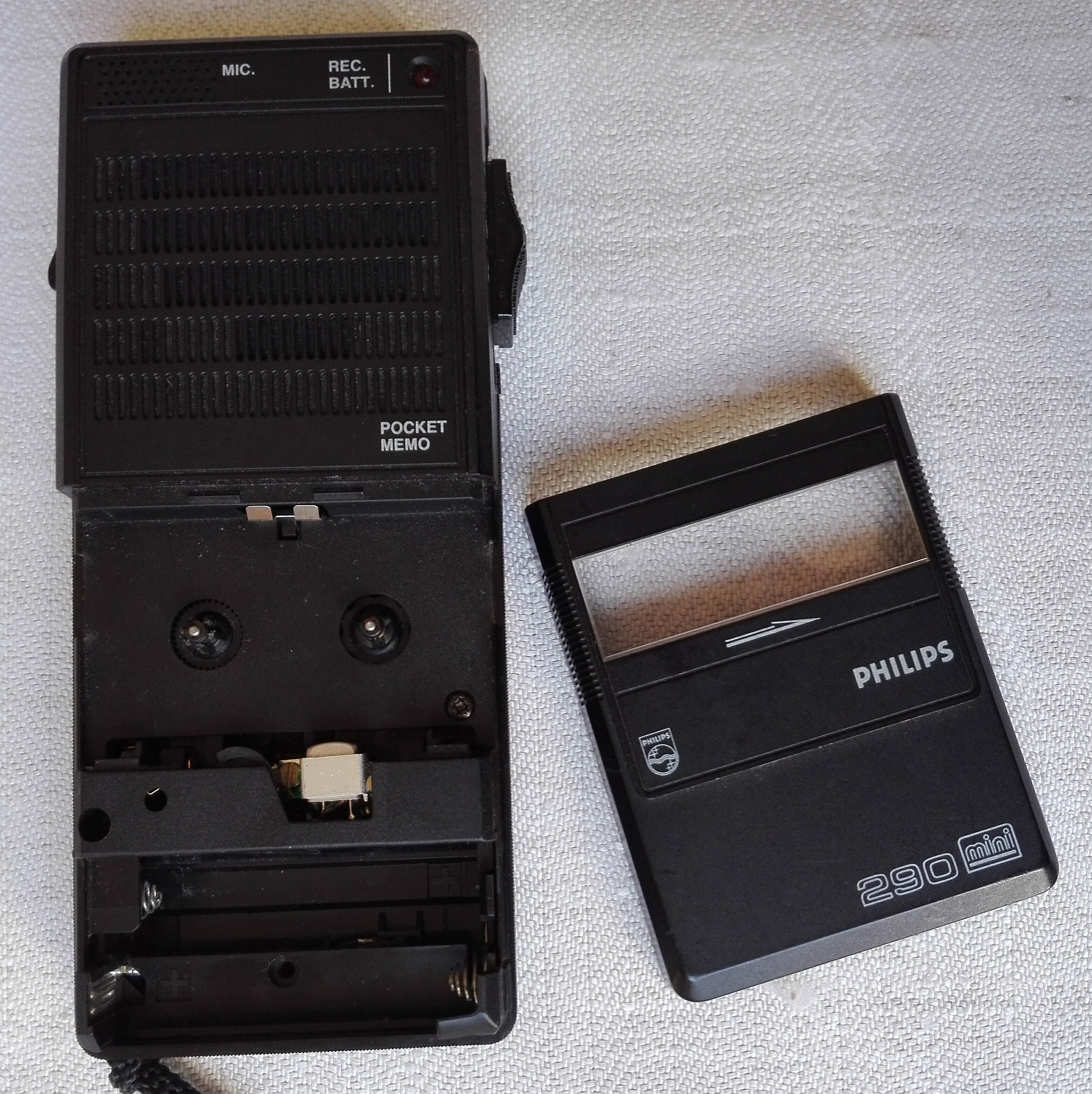 Mini Cassette Tape Recorder Philips Pocket Memo 290, Handheld Voice  Recorder, Dictaphone, Vintage Audio Recorder, Portable Cassette Player -   Canada