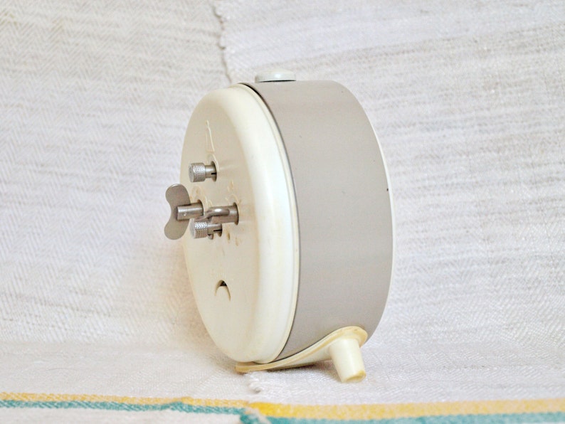 Wind up Alarm Clock Mechanical Desk Clock Loud Alarm Clock Etsy