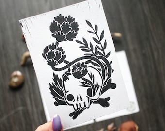 Handmade Linocut Artprint "Skull Plants and Flowers" - Postcard Format