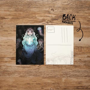 Postkartenprint: Leuchtende Meerjungfrau und Qualle