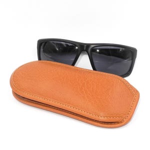 Vegetable Tanned Leather Glasses Case: Personalized Eyewear Sleeve