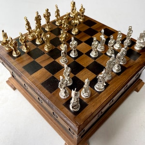 Puzzle Box Wooden Chess Set with Trojan War metal chess pieces | Handmade unique chess board and pieces | shipped via INTERNATIONAL EXPRESS