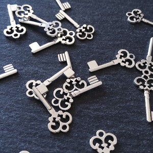 20 or 100 Antique Silver Tone Key Charms 21x10mm 1.5mm Thick