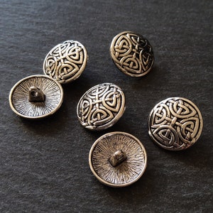 6 or 30 Celtic Knot Silver Tone Metal Buttons 17mm (5/8") Fasteners