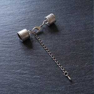 4 or 20 Antique Silver Tone Patterned End Cap Sets for 9.5mm Cord Necklaces with Extender Chain (10mm caps) NICKEL FREE