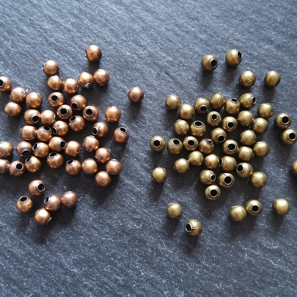 250 Ball Spacer Beads 4mm Antique Copper or Antique Bronze Tone Round Metal Alloy