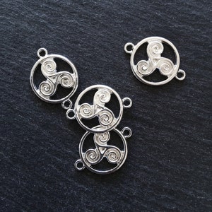 6 or 30 Triple Spiral Triskelion Celtic Connector Charms Bright Silver Plated Round 28x20mm