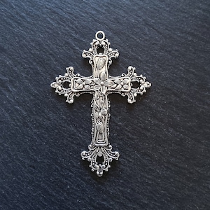 2 or 10 Large Antique Silver Tone Crucifix Pendants Victorian Flower Pattern 74x53mm