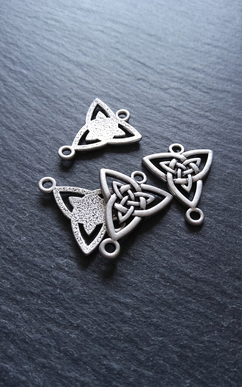 4 or 20 Celtic Knot Sterling Silver Plated Triangular Connector Charms 24.5x20mm Nickel FREE image 4