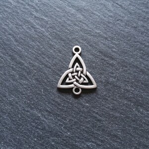 4 or 20 Celtic Knot Sterling Silver Plated Triangular Connector Charms 24.5x20mm Nickel FREE image 9