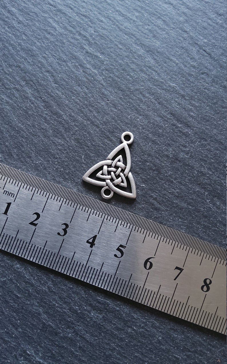 4 or 20 Celtic Knot Sterling Silver Plated Triangular Connector Charms 24.5x20mm Nickel FREE image 2