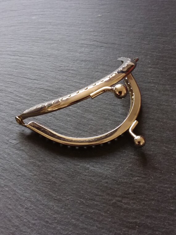 Kiss clasp purse frame hotsell