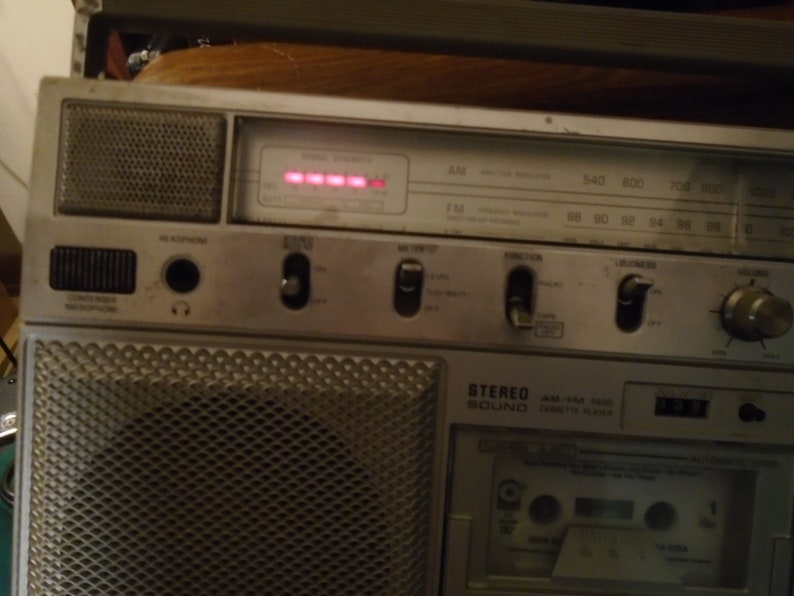 Vintage GE 3-5254A Cassette Recorder Boombox