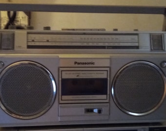 Vintage Panasonic RX-5015 am/fm Cassette Player