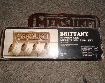 Vintage 1982 Brittany 4 Stoneware Measuring Cups