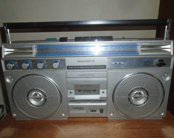 Vintage Magnavox D 8323 am/fm Cassette Recorder
