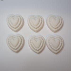 Ready to Paint Plaster Craft Chalkware Six pieces Valentine's Day Theme Candy Hearts    P0089