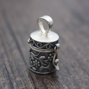 Sterling Silver Flower Prayer Box,Silver Locket Pendant,Perfume Oil Bottle,Box Pendant,Wish Box