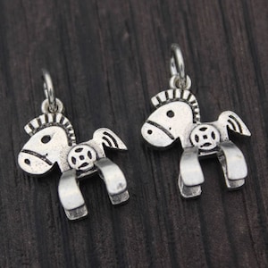 2 Sterling Silber Pferd Charms, Schaukelpferd Charms, 3D Charms