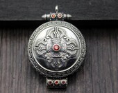 Sterling Silver prayer box,Sterling Silver locket pendant,Perfume Oil Bottle, silver box pendant,wish box, pill box
