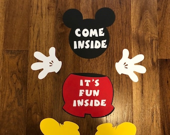 Mickey Mouse inspired party welcome sign