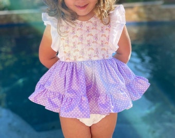 Mono con falda de Daisy Duck